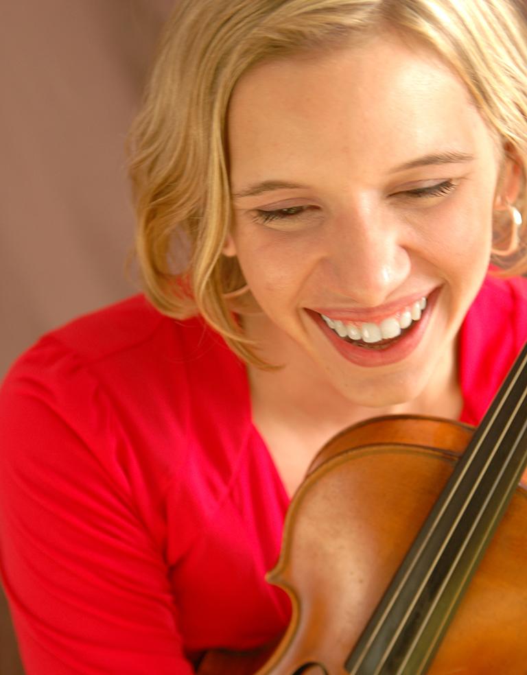 Leah Hanley holding a violin