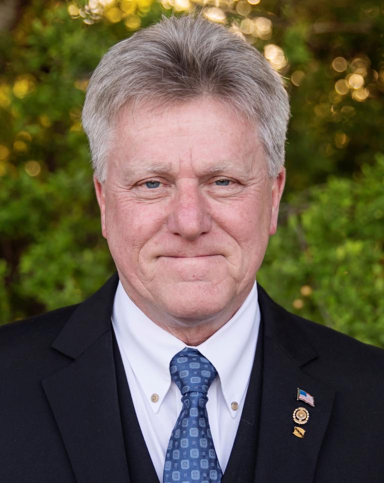 Edited headshot frank coachman