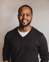 Brandon Estes headshot